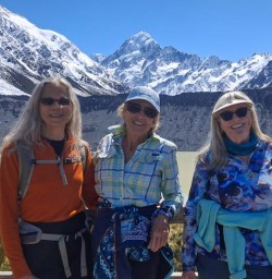 three guests Hooker Valley Track Mt Cook National Park PS27OCT26