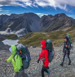 Walking the Nelson Lakes National Park, Tasman New Zealand