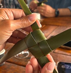 weaving workshop at Kohutapu Lodge SN17FEB26